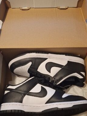 Nike Black and White Low-Top Sneakers